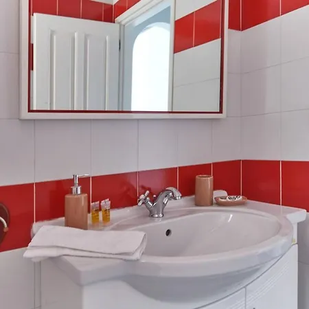 Ocean In Paros بيت للعطل